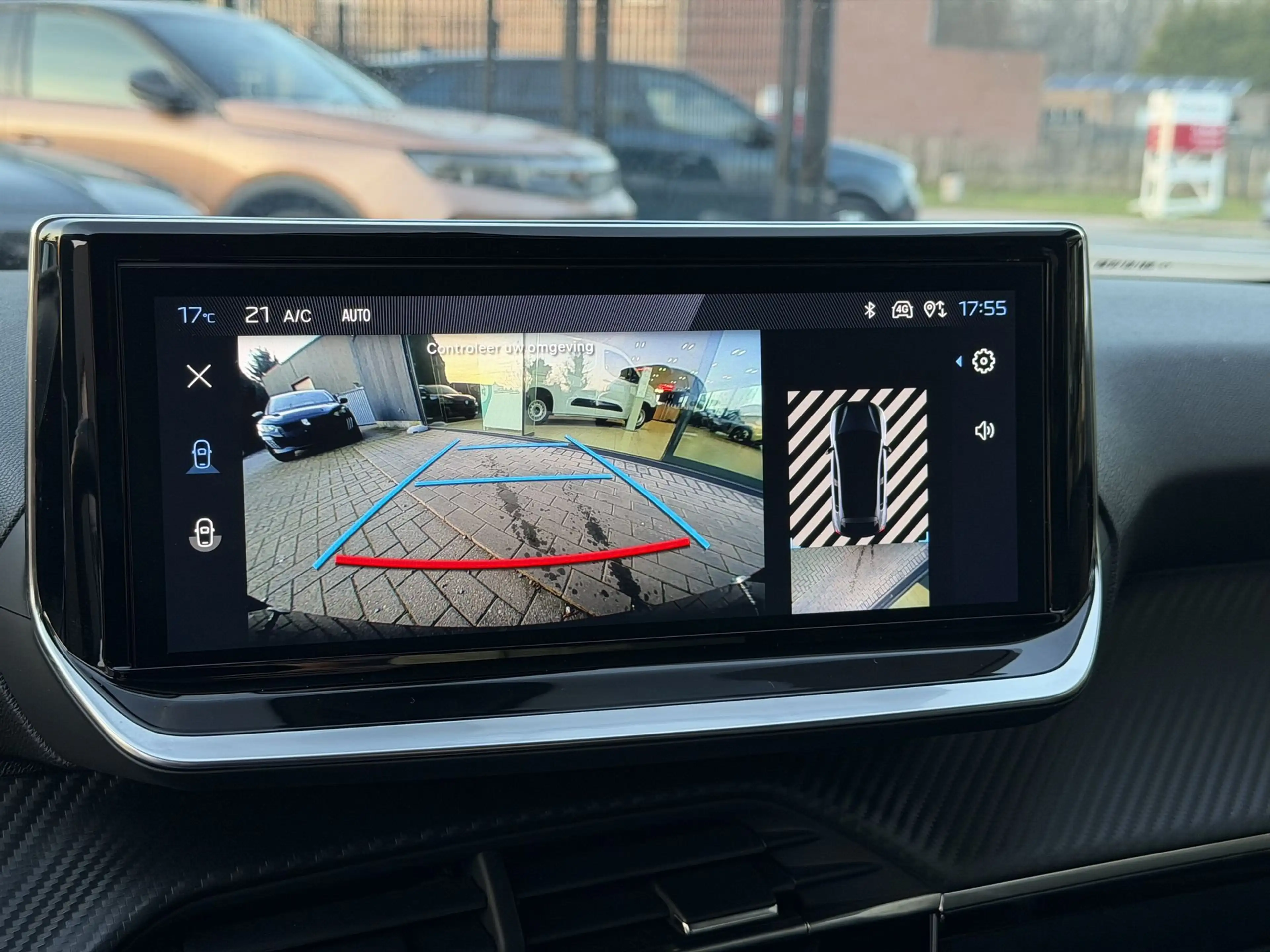 Peugeot 208 Allure 1.2T Automaat *Navi*Camera*CarPlay* — photo 15