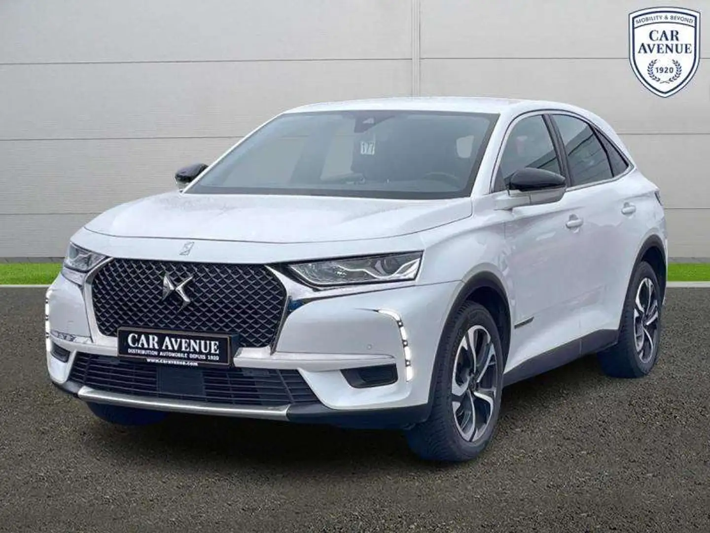 DS Automobiles DS 7 Crossback BlueHDi 130ch So Chic Automatique Blanc - 1