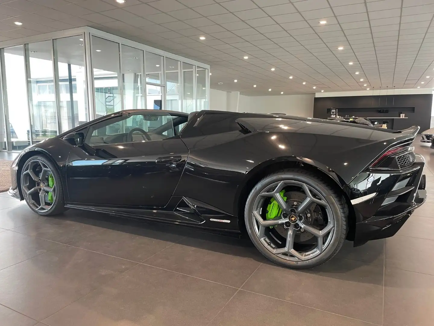 Lamborghini Huracán EVO Spyder | LIFT | SENSONUM | SOFORT Noir - 2
