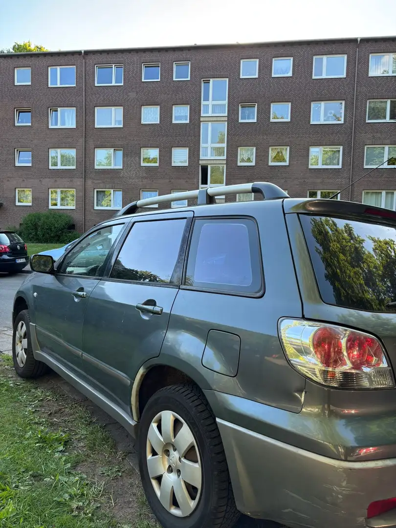 Mitsubishi Outlander Outlander 2.0 4WD Invite - 1