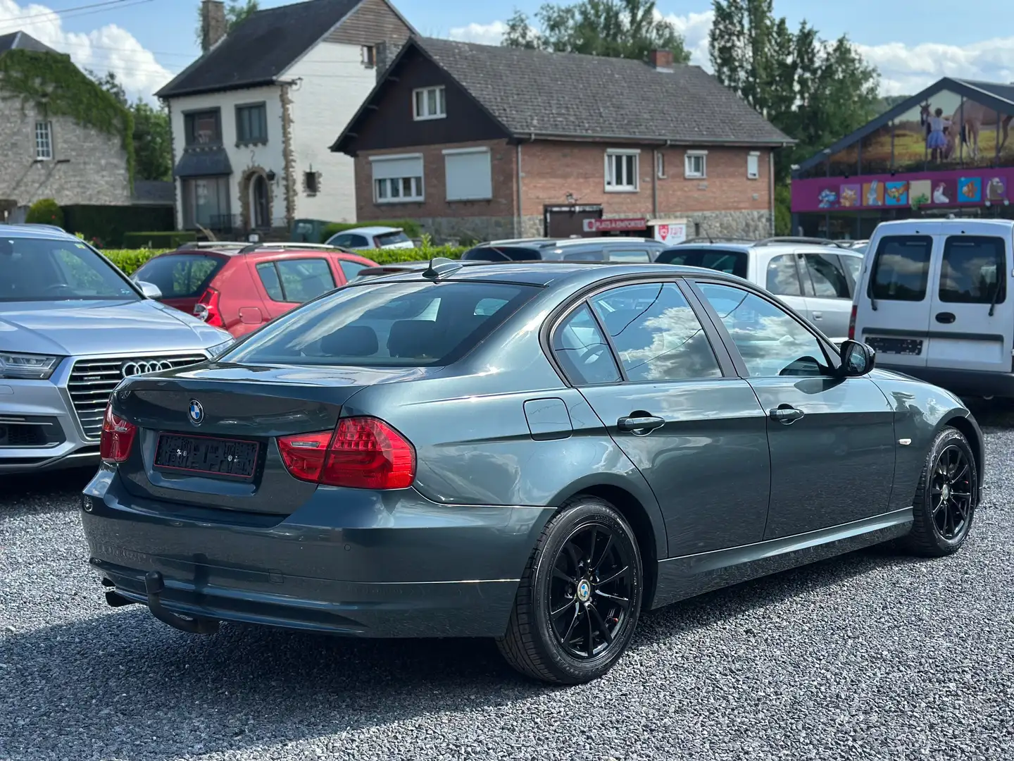 BMW 318 dA Gris - 1