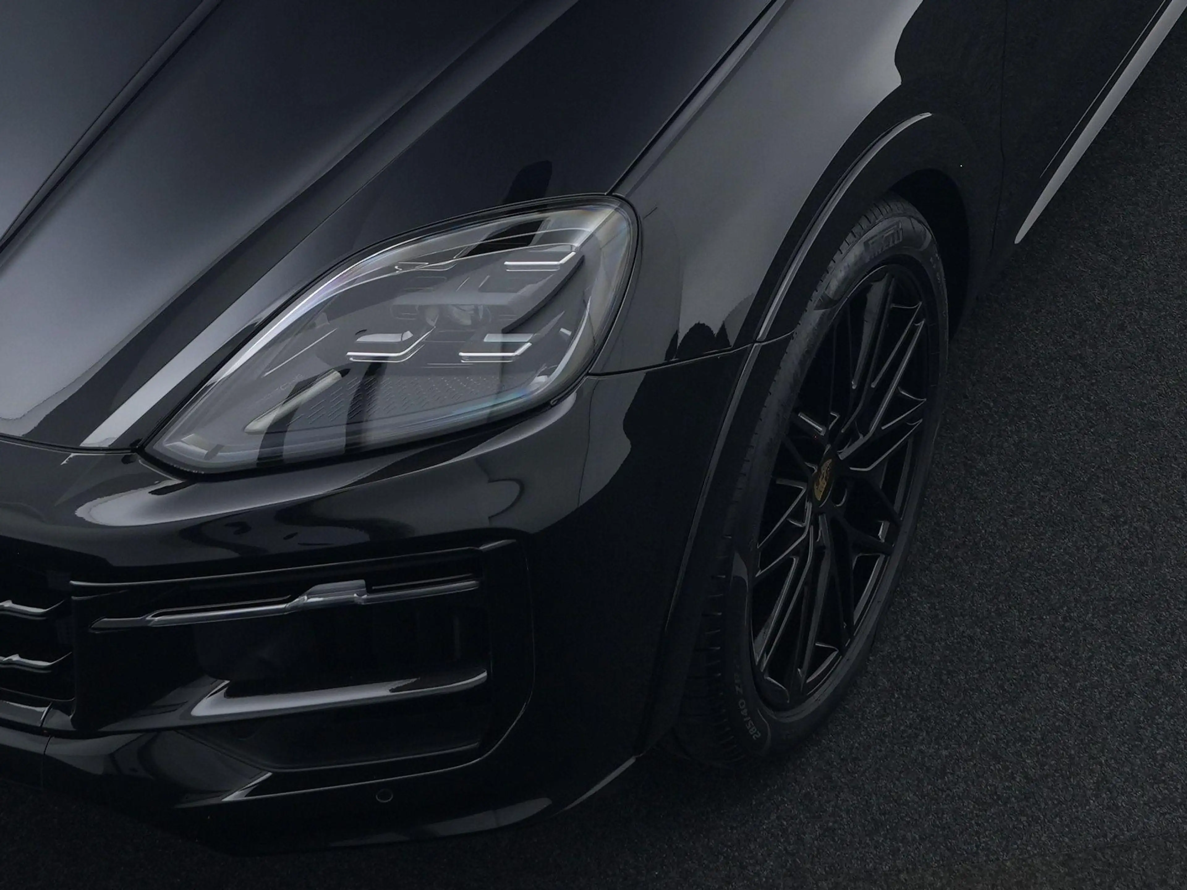 Porsche Cayenne E-Hybrid Coupé — photo 9