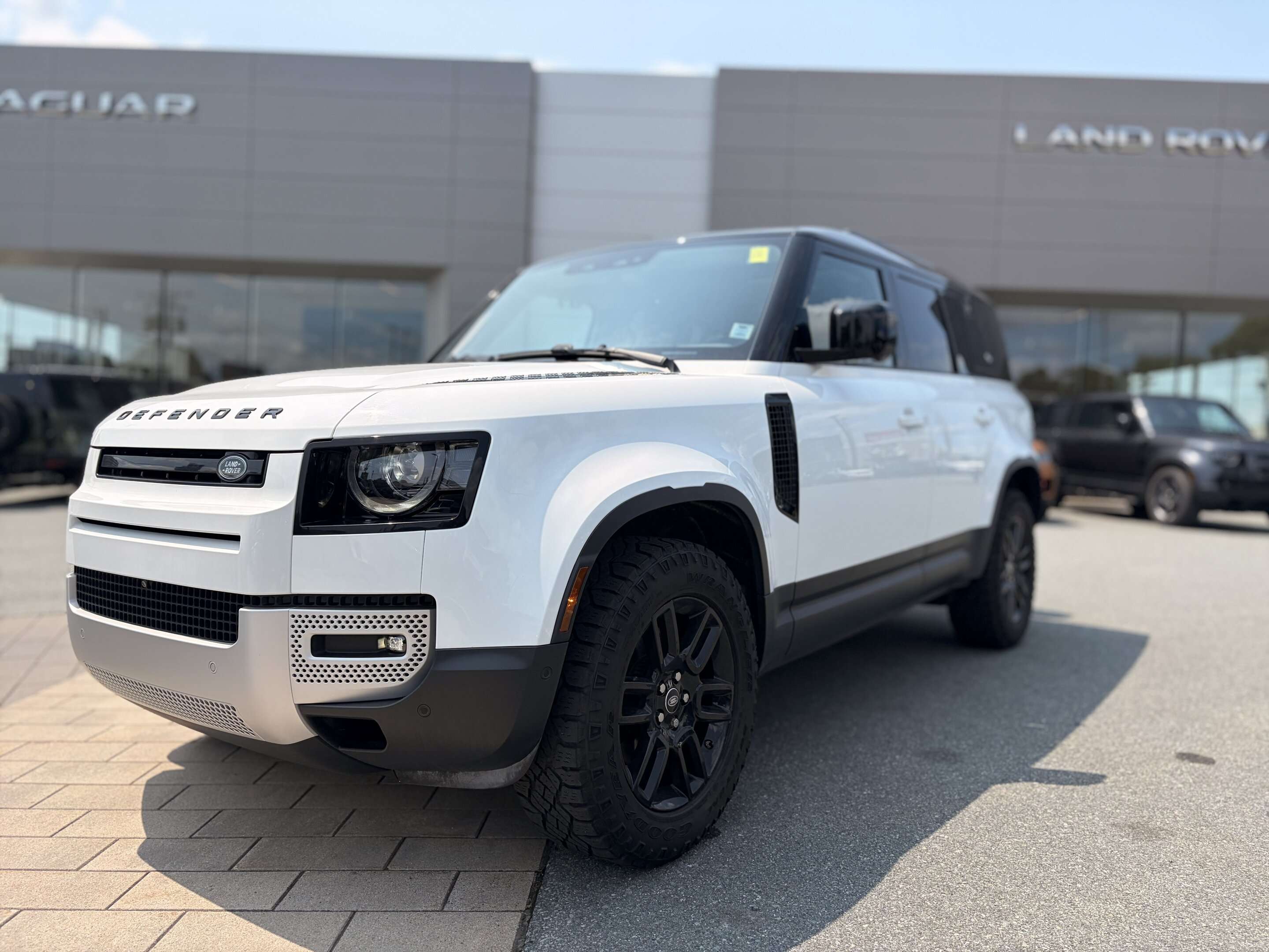 2024 Land Rover Defender S