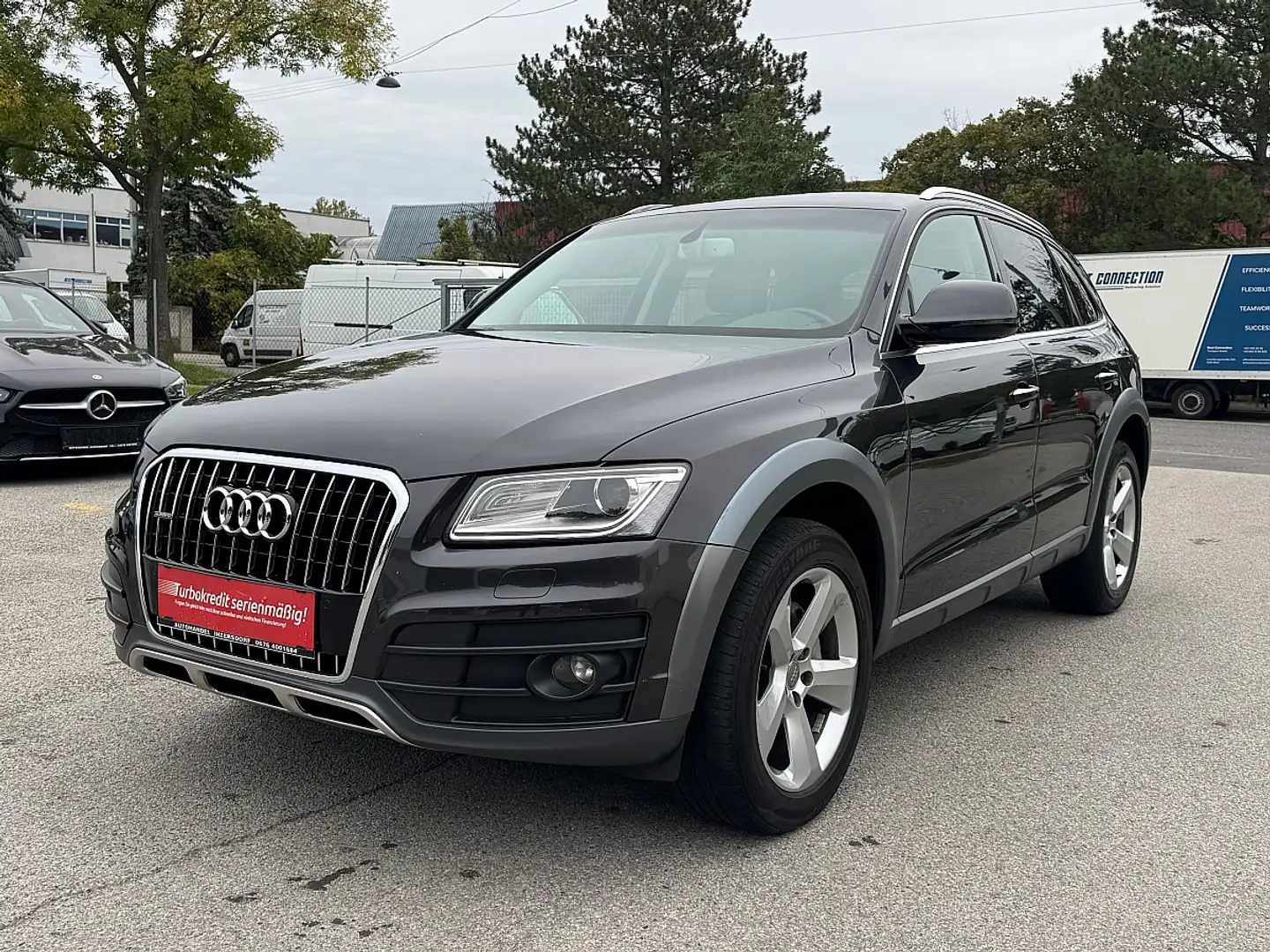 Audi Q5 2,0 TDI quattro Sport DPF S-tronic Schwarz - 1