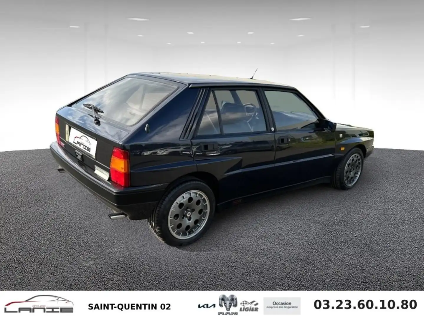 Lancia Delta 2.0 HF Turbo 16V Integrale 200 cv Noir - 2