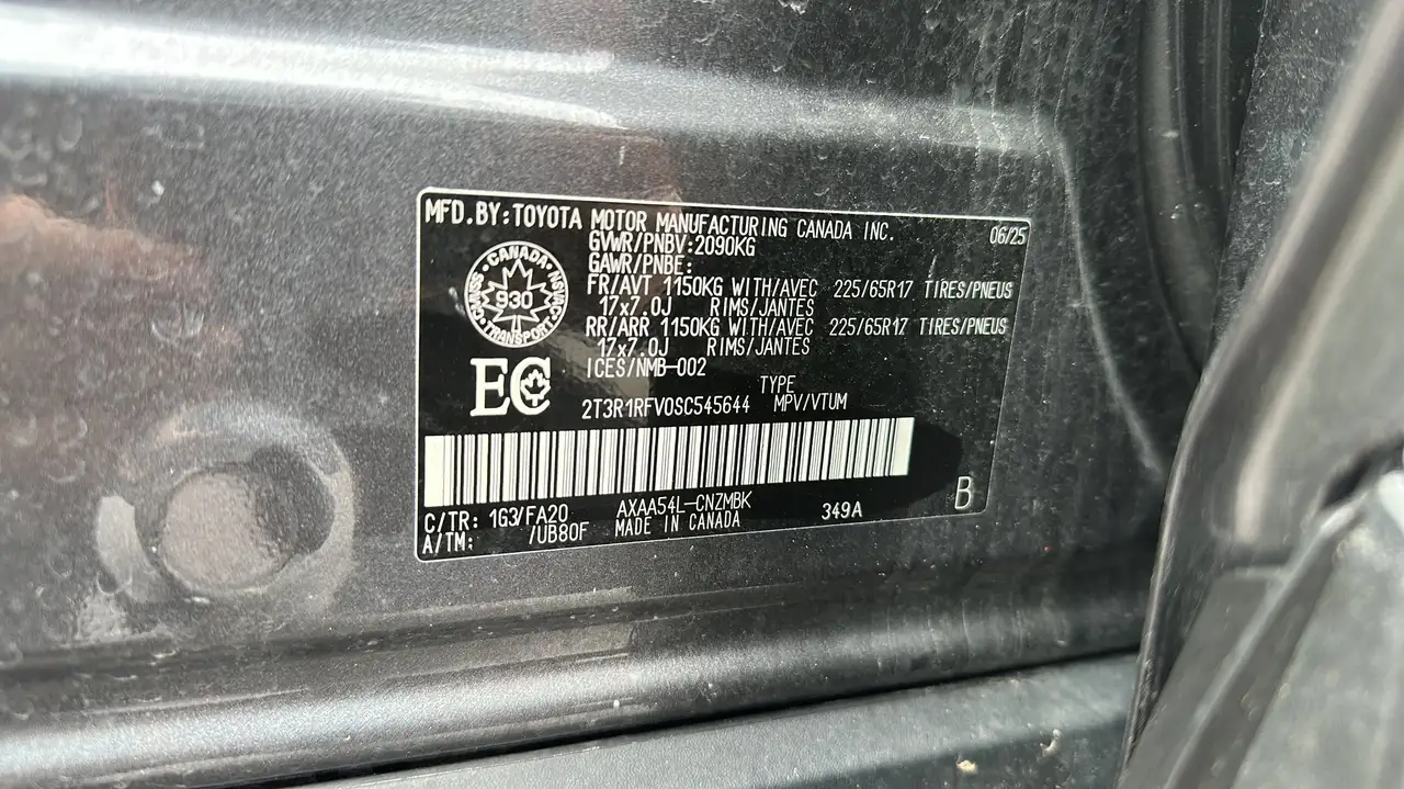 Toyota RAV 4 снимка Toyota RAV 4