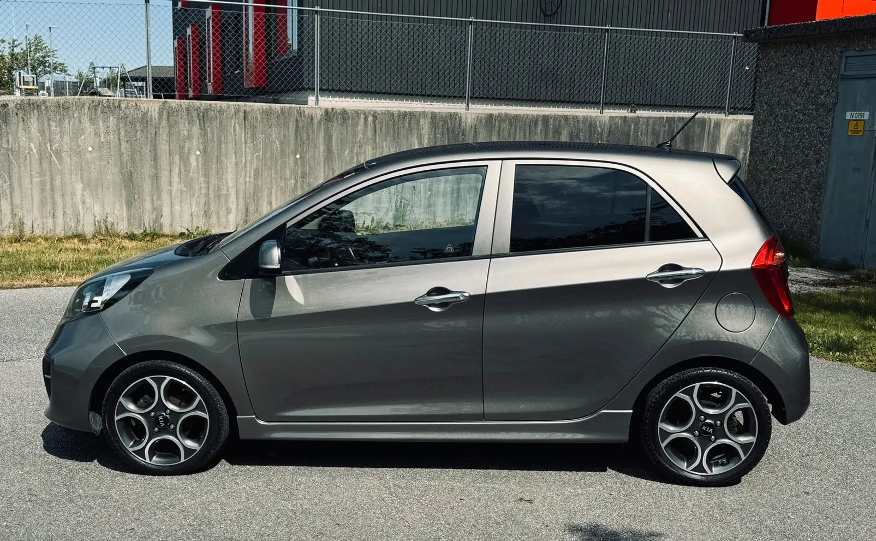 Kia Picanto Picanto 1.0i 12v MP3 - 1