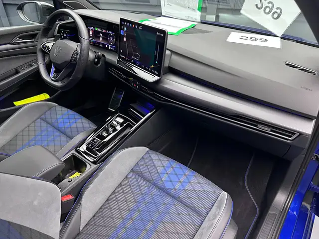 Volkswagen Golf view 12