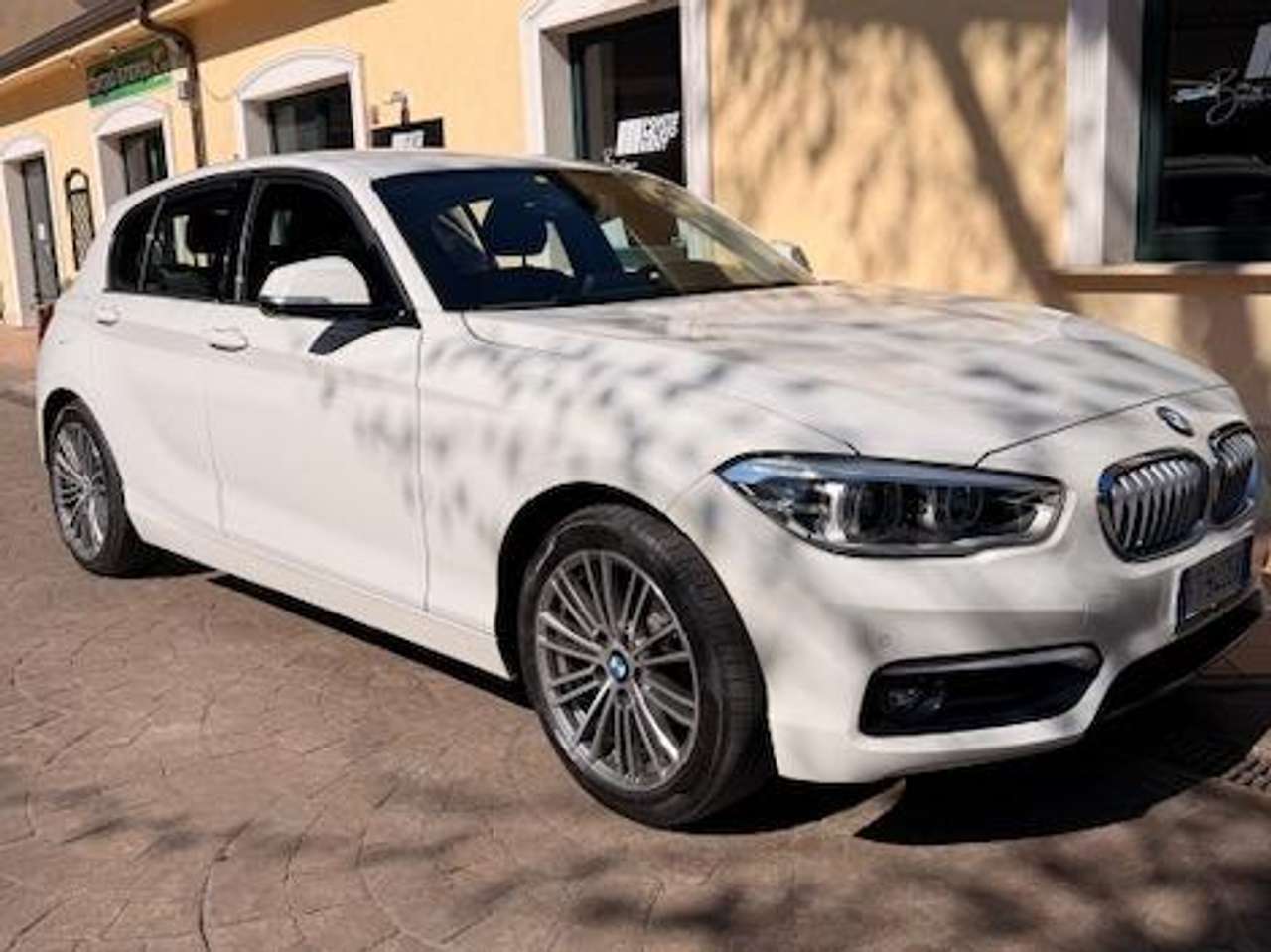 BMW 116 Serie 1 116d Sport 5p my18