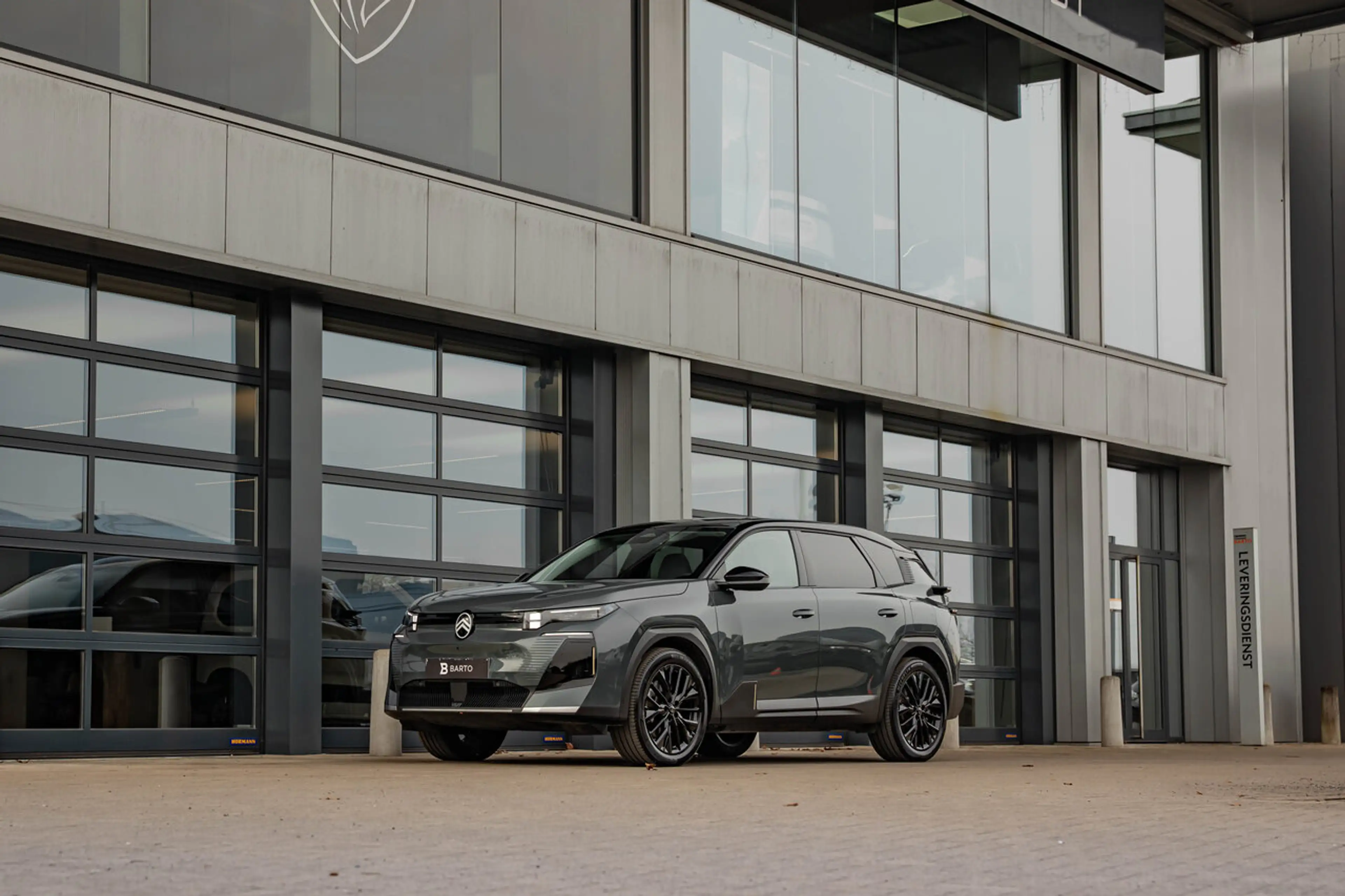 Citroen C5 Aircross NEW | MAX | Elektrisch 210 PK | Pano | 360° | D... — photo 5