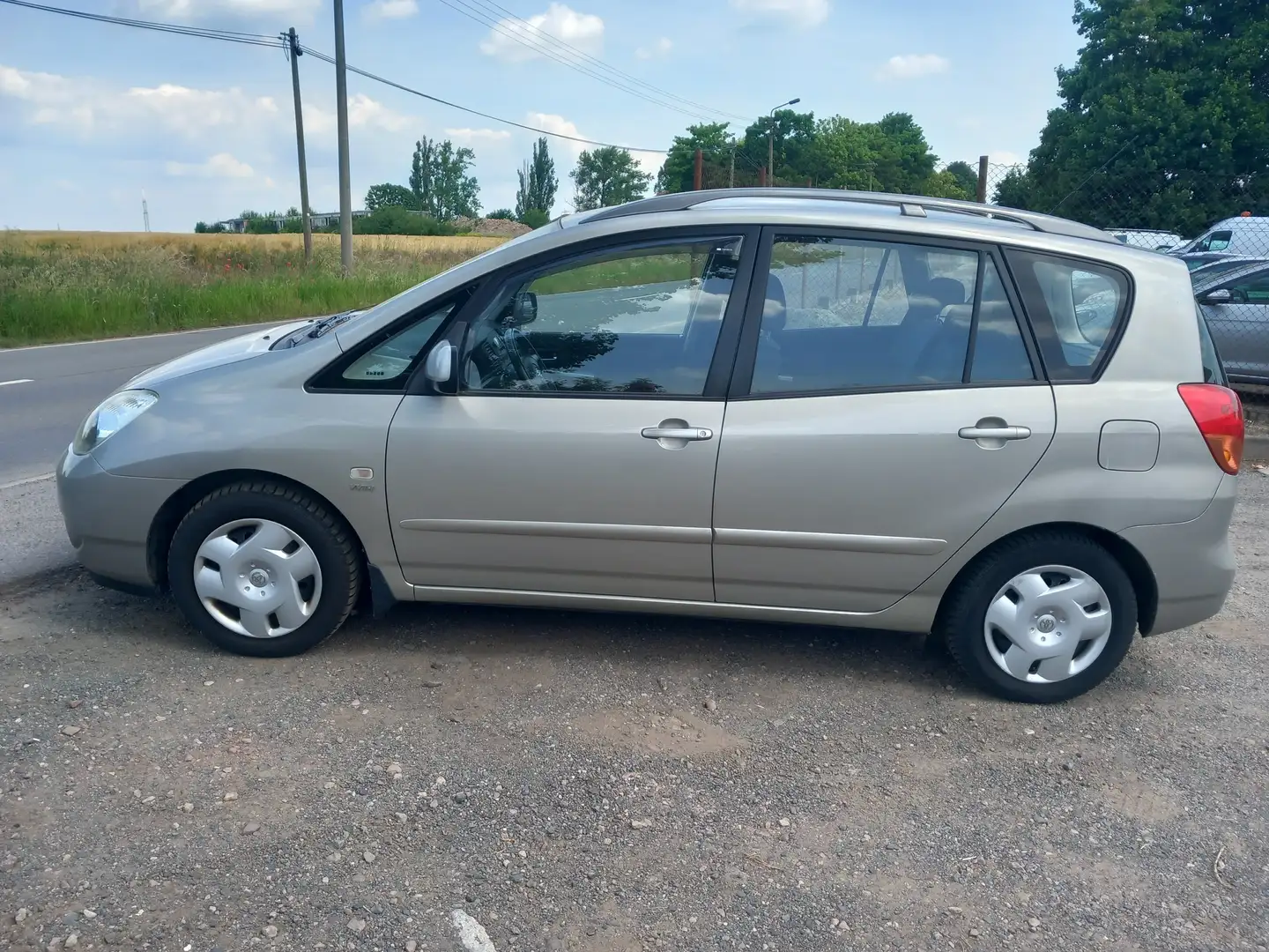 Toyota Corolla Verso 1.8 linea sol Klima Argento - 2