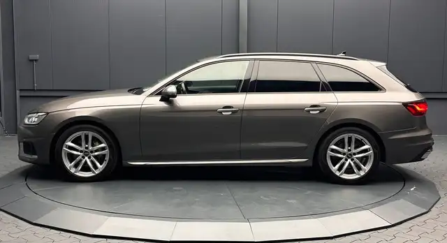 Audi A4 view 2