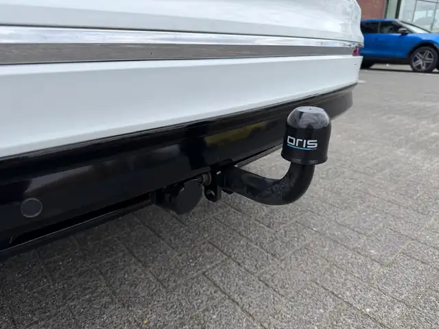 Volkswagen Tiguan view 9