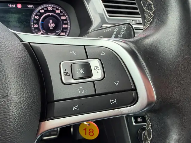 Volkswagen Tiguan view 28
