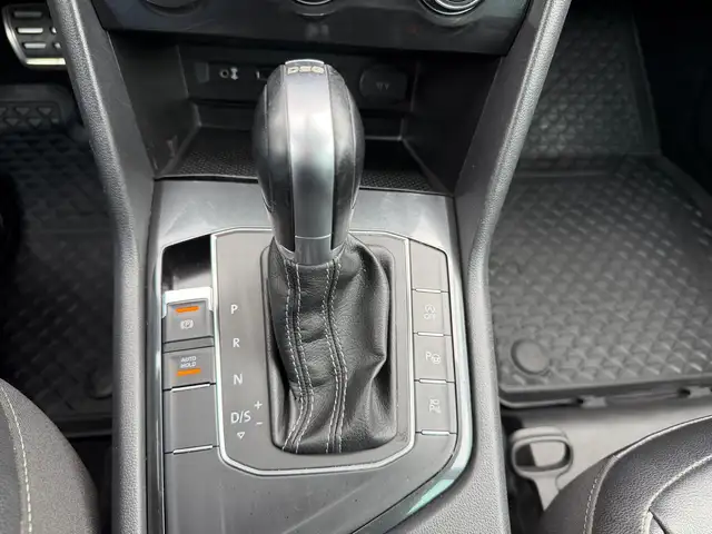 Volkswagen Tiguan view 25