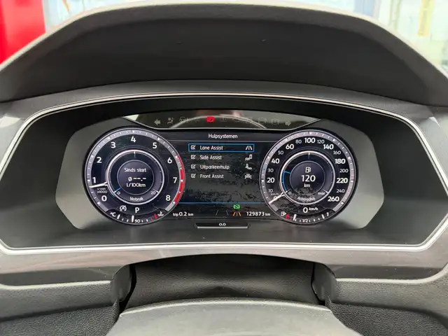 Volkswagen Tiguan view 26