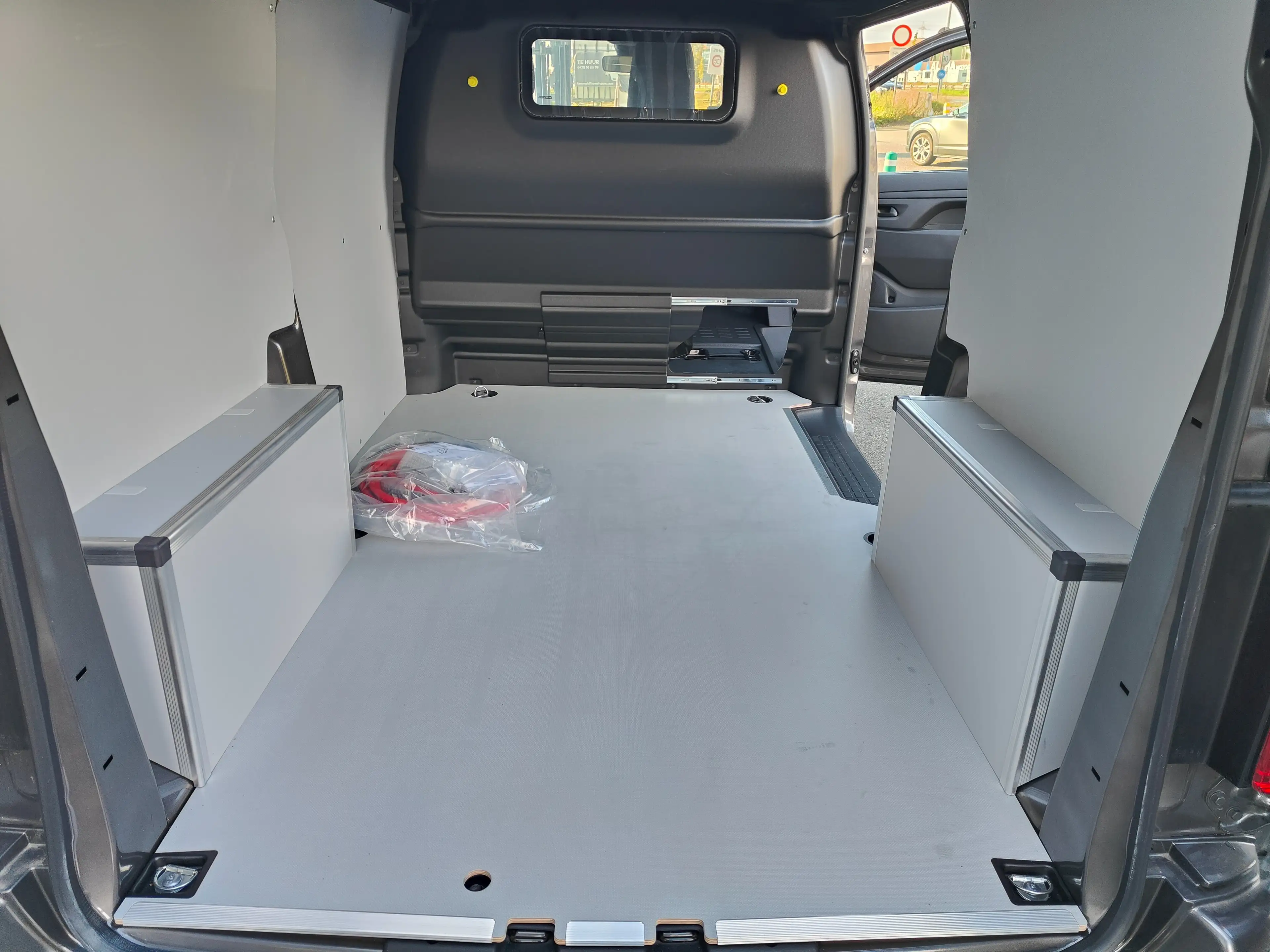 Peugeot e-Expert L2 75KW batterij — photo 7