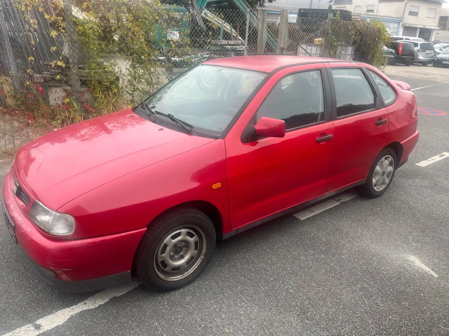 SEAT Cordoba Cordoba 1.8i Automatik SXE - 2