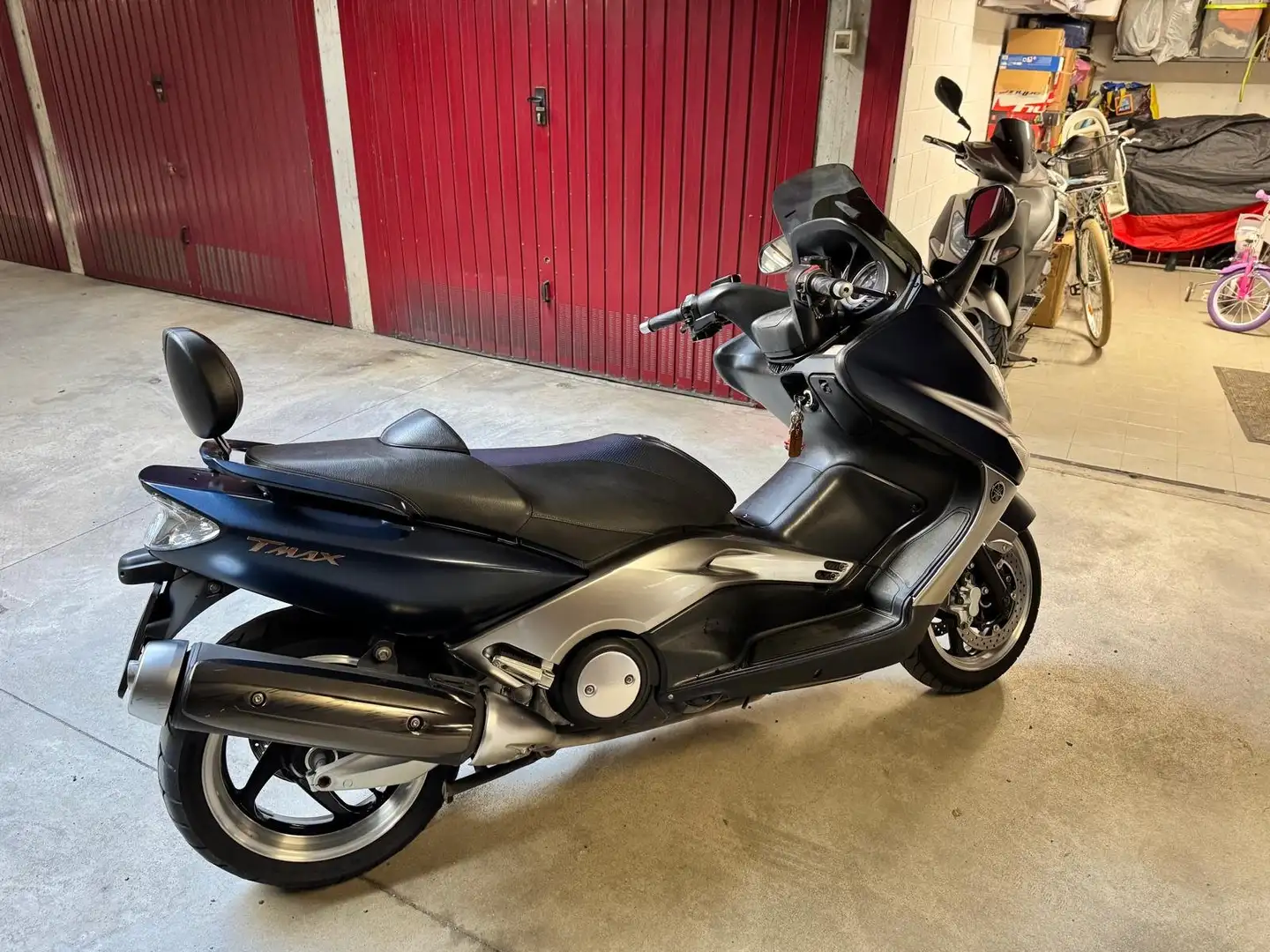 Yamaha TMAX 500 Night Max Bleu - 1