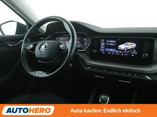 Skoda Octavia view 13