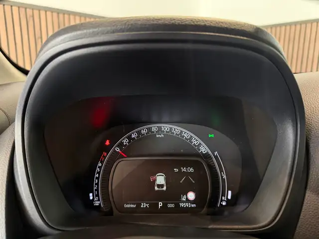 Toyota Aygo X view 9