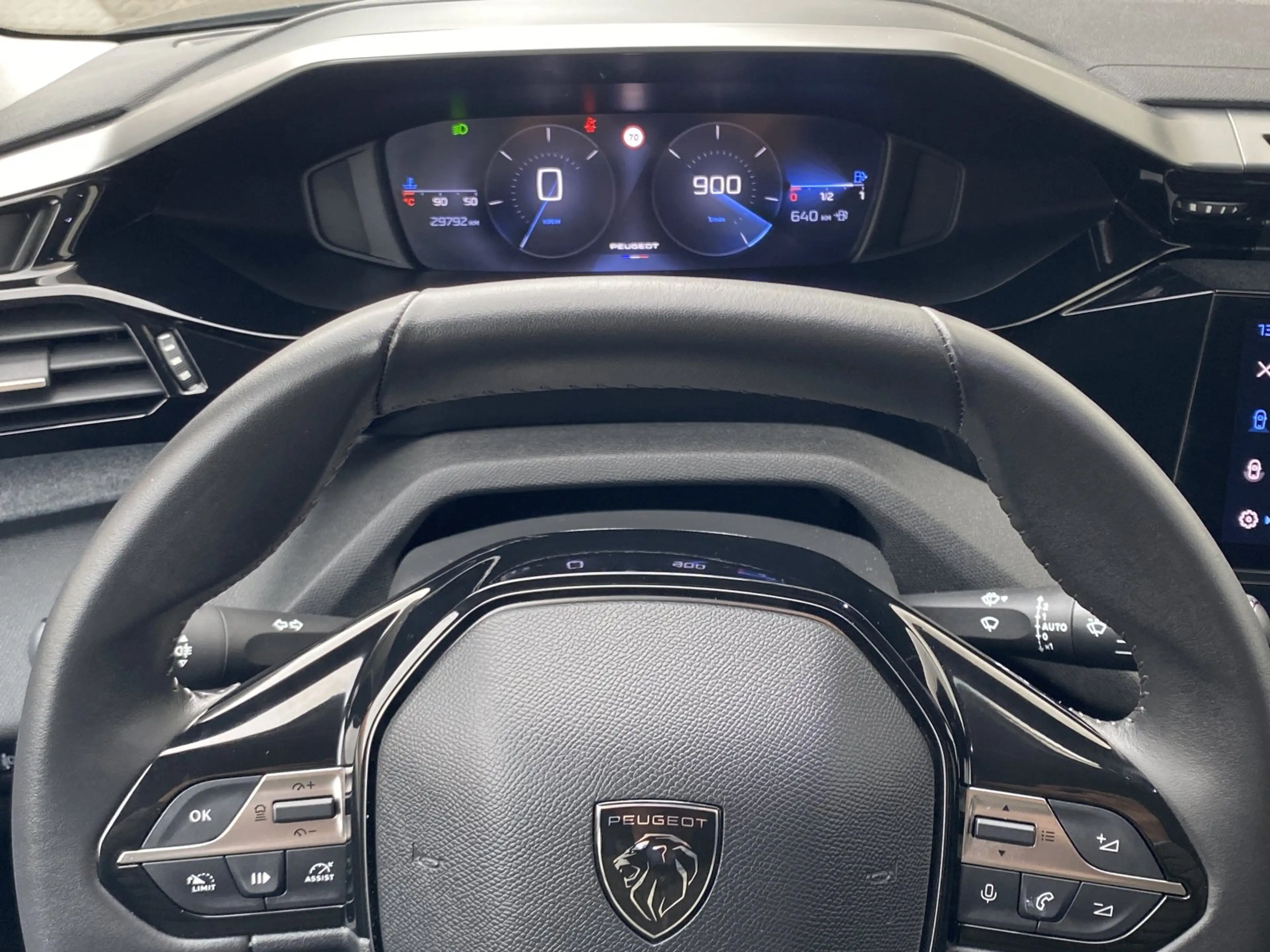 Peugeot 308 1.2 PureTech  Allure Pack ACC Tmat Shz Nav CarPlay — photo 14