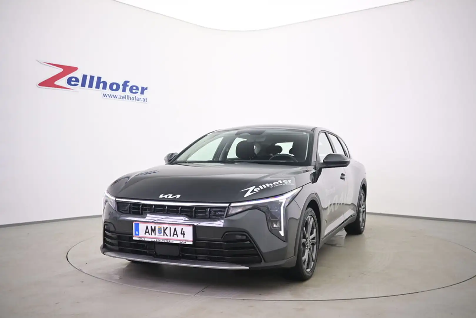 Kia K4 1,0 TGDI Titan Grau - 1