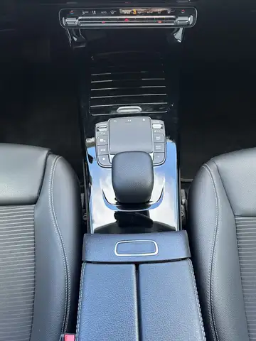 Mercedes-Benz A-Class view 12