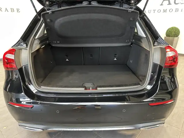 Mercedes-Benz A-Class view 6