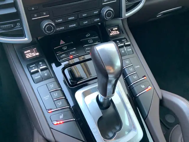 Porsche Cayenne Cayenne II S 4,2 Aut.*Approved*Sport Design Paket* Ansicht 30