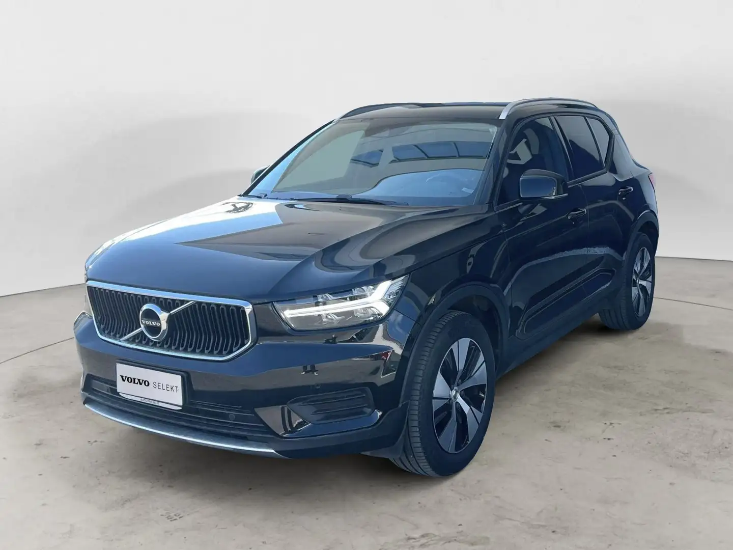 Volvo XC40 T3 163 CV NAVI LED Business Plus Nero - 1