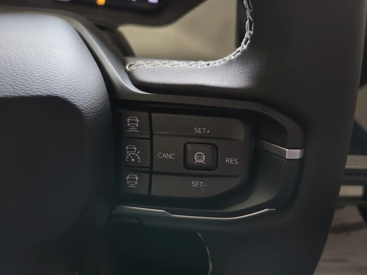 Jeep Cherokee photo Jeep Cherokee