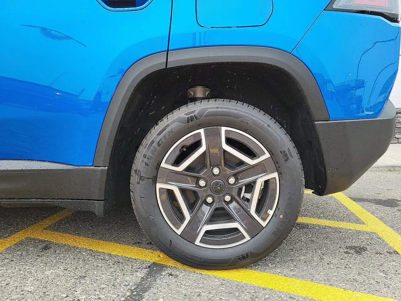 Jeep Cherokee photo Jeep Cherokee