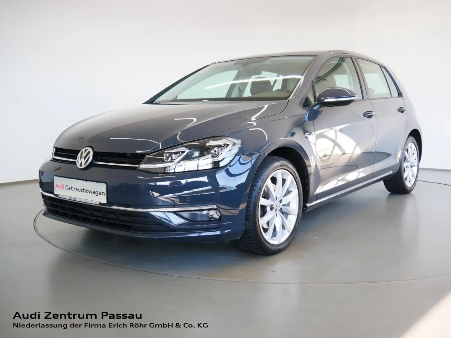 Volkswagen Golf VII 1.5 TSI BMT Highline LED AHK PDC SHZ Gris - 1