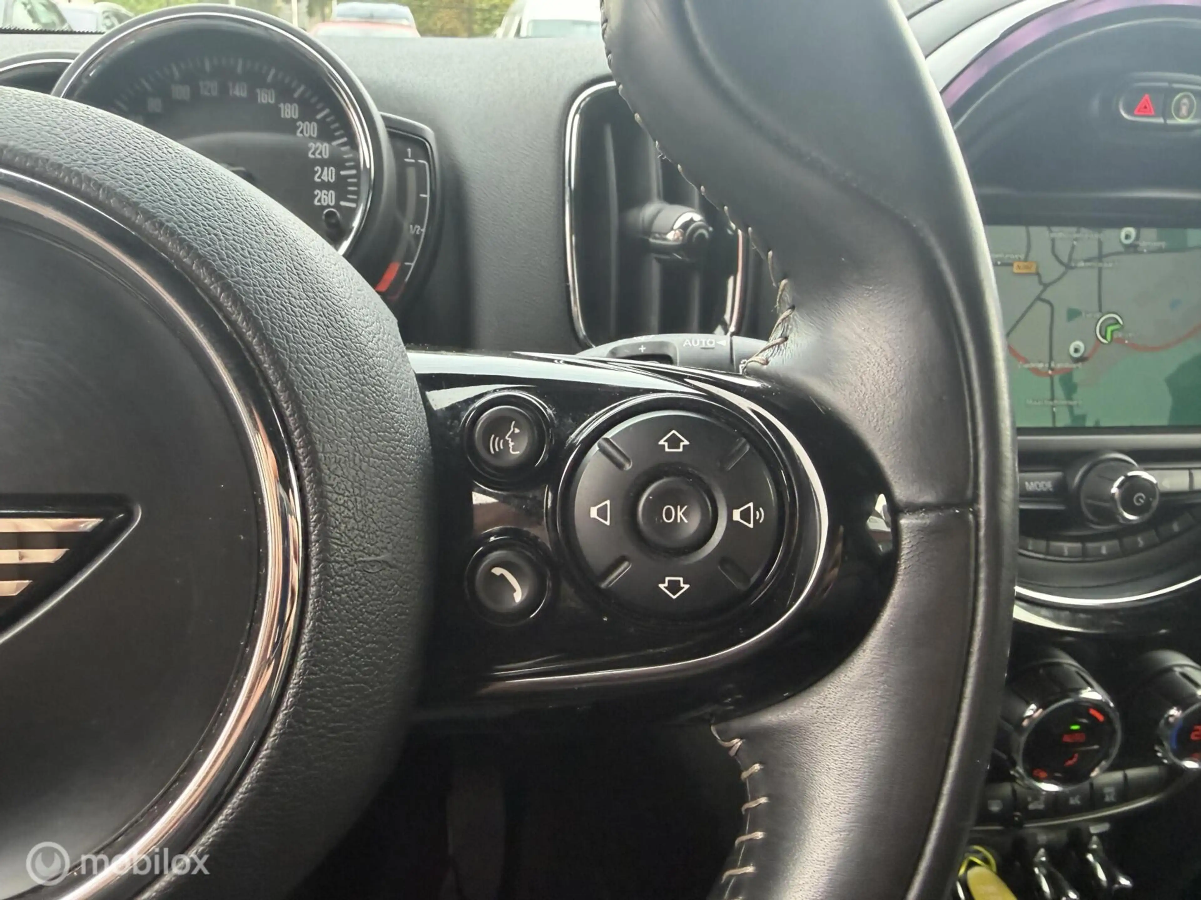MINI Cooper SE Countryman 1.5 ALL4 LEDER*NAVI*CRUISE*PDC* — photo 18