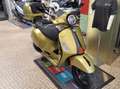 Vespa GTS Super Sport 300 Verde - thumbnail 2