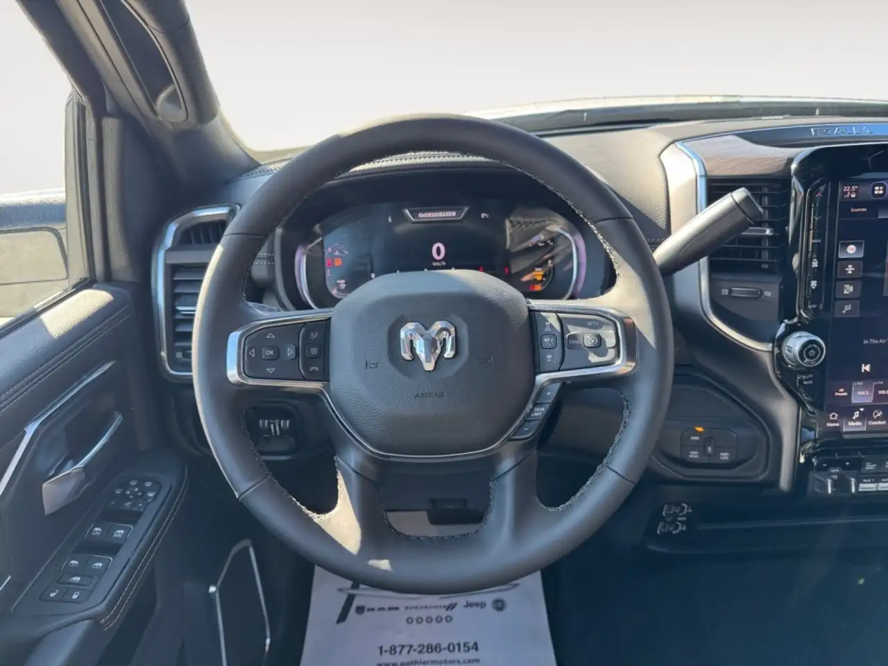 RAM 3500 снимка RAM 3500