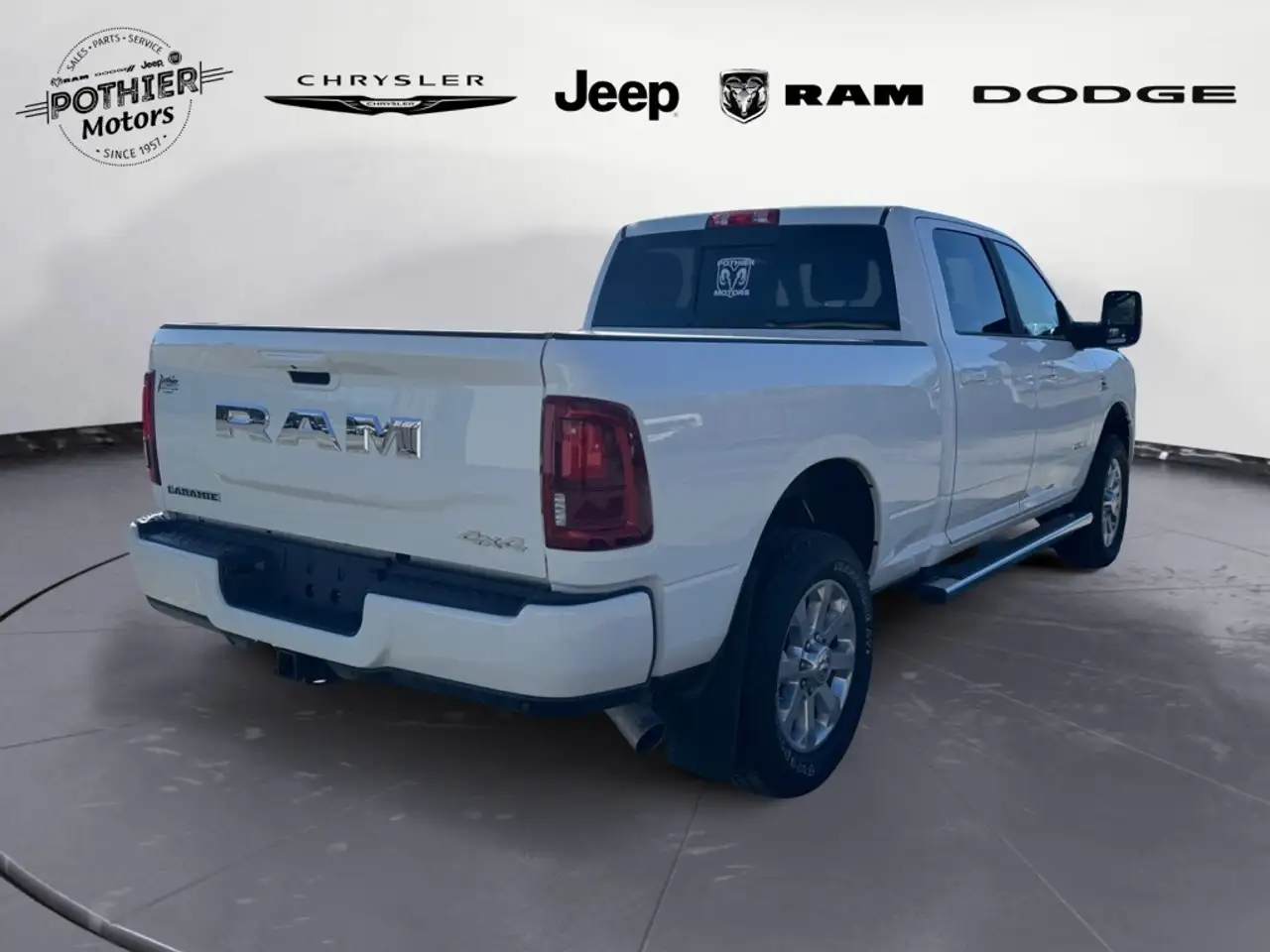 RAM 3500 снимка RAM 3500