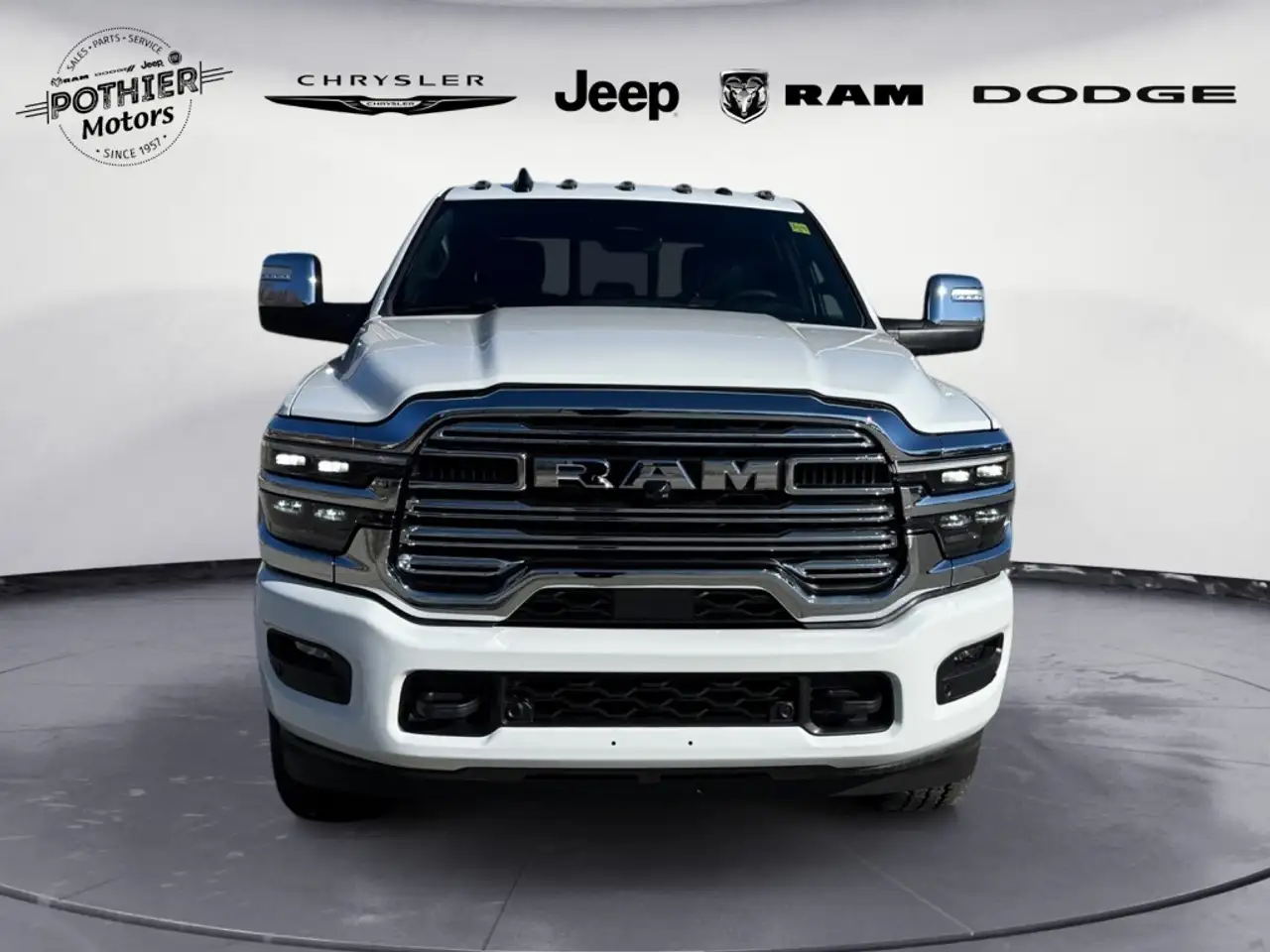 RAM 3500 снимка RAM 3500