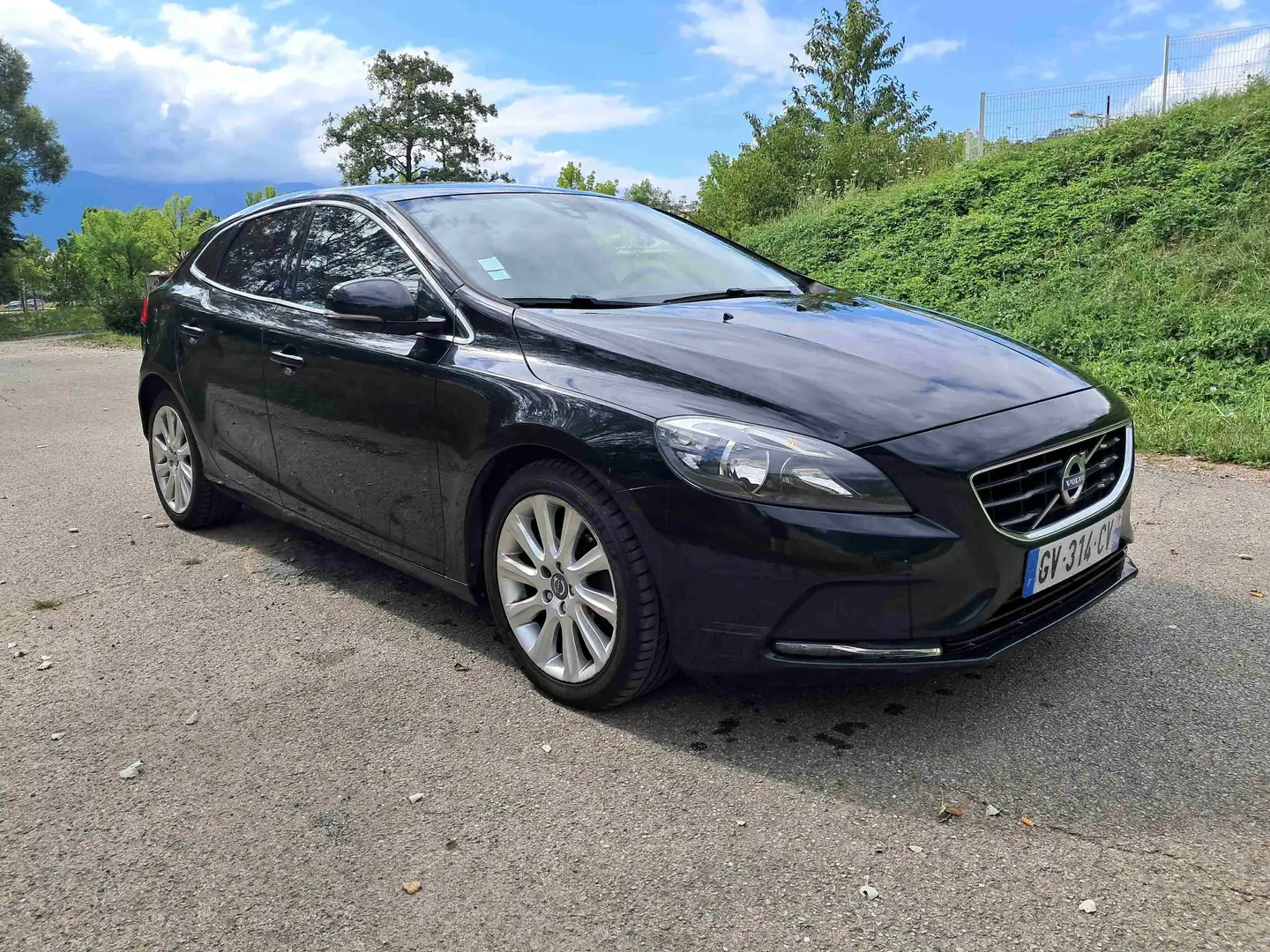 Volvo V40 V40 1.9 D - 115 Titanium Noir - 1