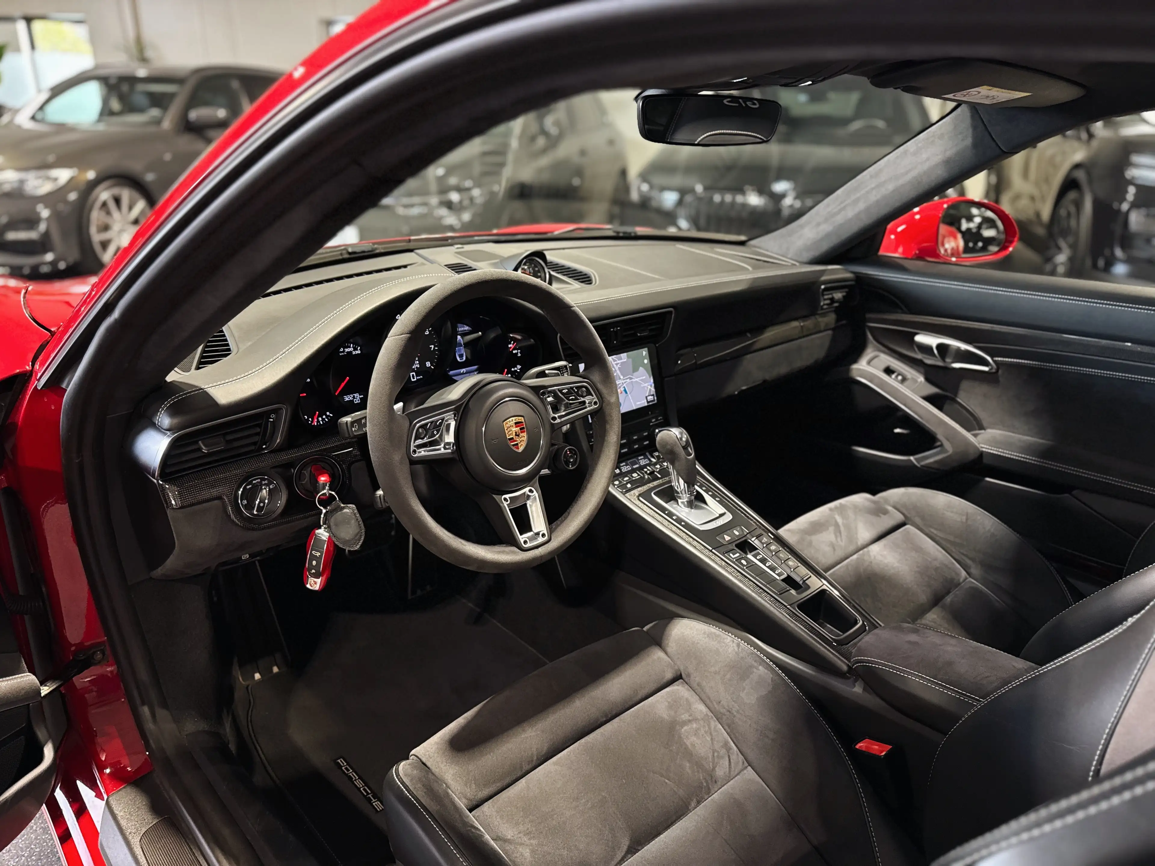 Porsche 991 911 991.2 Carrera 4 GTS - Garantie — photo 2