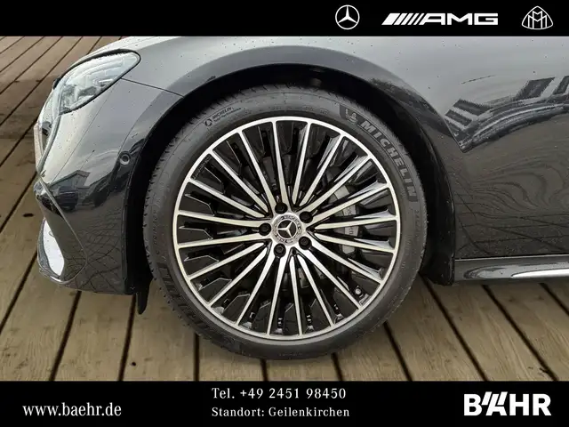 Mercedes-Benz E-Class view 6