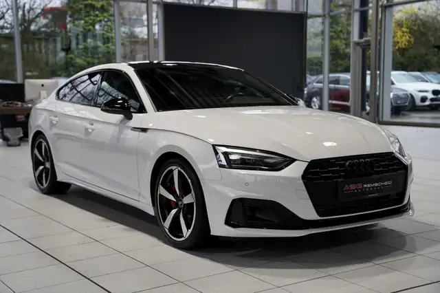 Audi A5 view 3