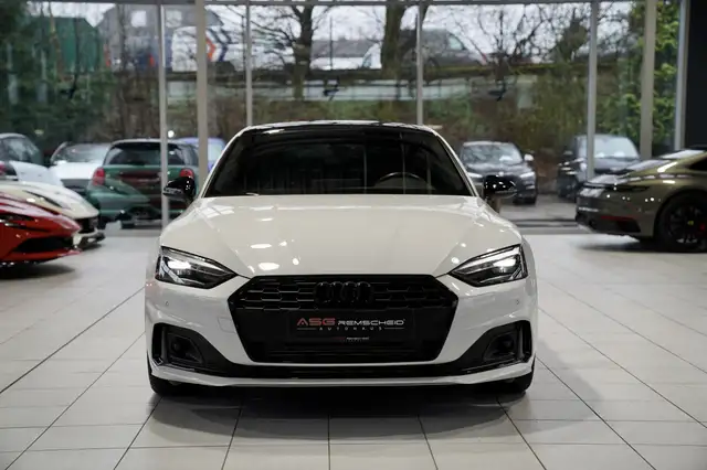 Audi A5 view 2
