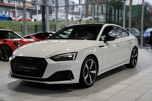 Audi A5 view 4