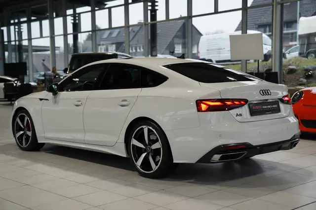 Audi A5 view 7