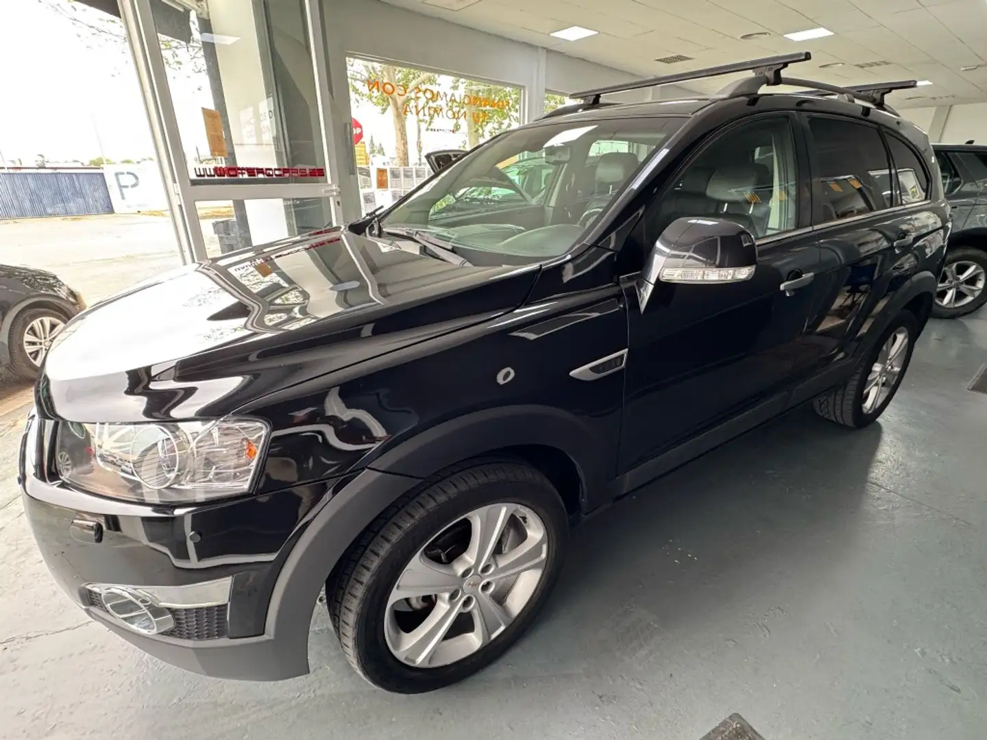 Chevrolet Captiva 2.2VCDI LTZ AWD Aut. Noir - 1