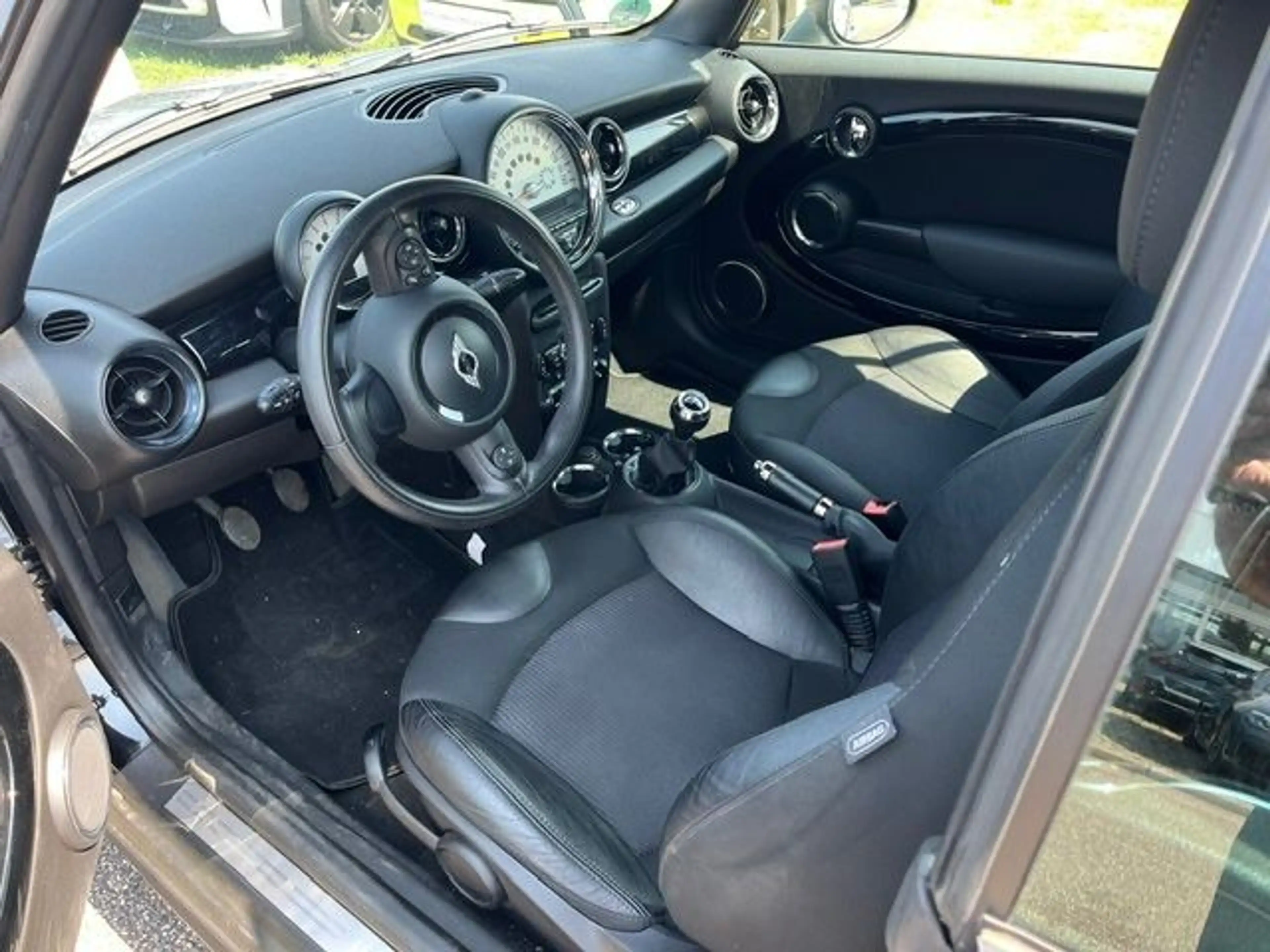 MINI One Cabrio Chili Alu 16" Stoff/Leder — photo 4