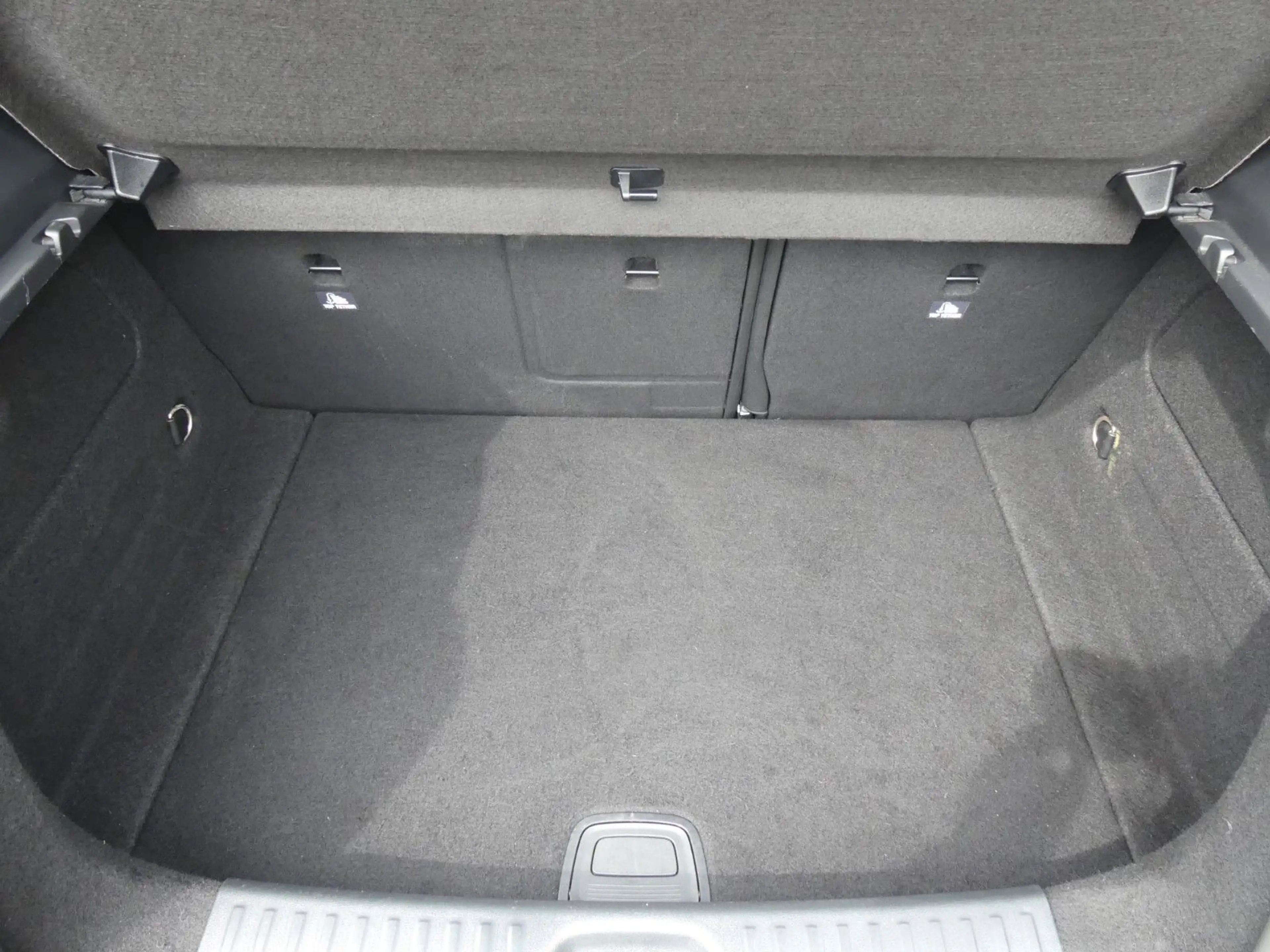 Mercedes-Benz A 220 Automatik AMG-LINE — photo 13