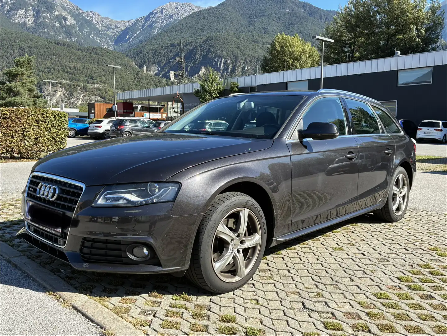Audi A4 Avant 2,0 TDI DPF quattro - 1